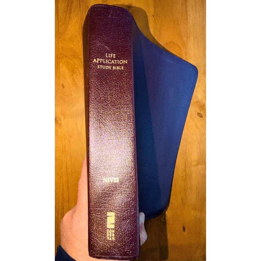 Zondervan NIV Life Application Study Bible Burgundy Bonded Leather 2011 Edition